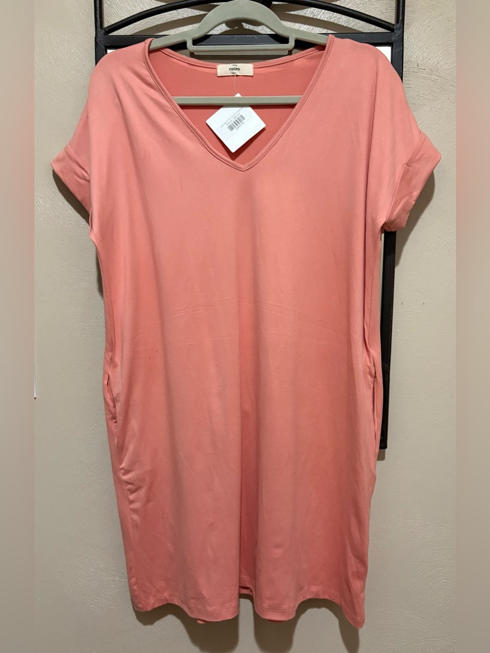 NWT entro Coral V-Neck Short Sleeve Jersey Dress with Pockets Size M